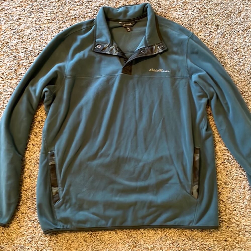 Men’s Eddie Bauer pullover jacket
